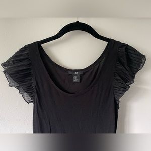 H&M black flutter sleeve tee, XS